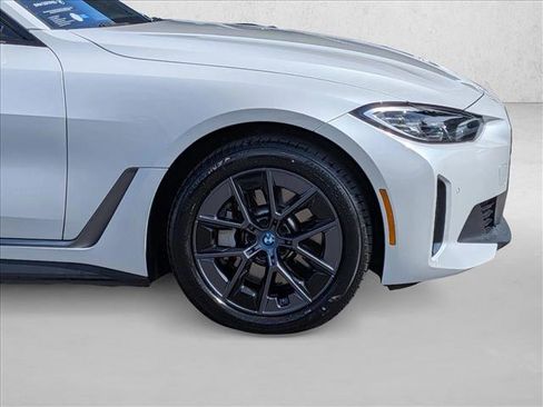 Certified 2023 BMW i4 eDrive35 RWD image 25