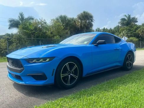 Used 2024 Ford Mustang Coupe RWD image 8