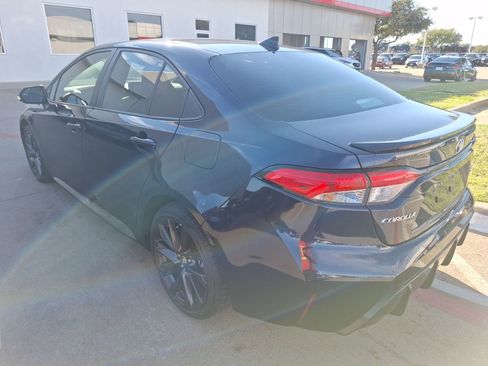 Used 2023 Toyota Corolla SE image 4