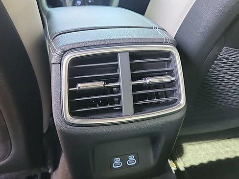 Used 2024 Genesis G70 3.3T Advanced AWD/4WD image 21