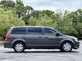 Used 2020 Dodge Grand Caravan SE image 6