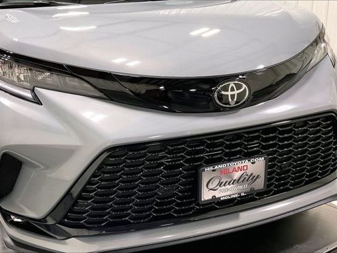 Used 2026 Toyota Sienna XSE AWD/4WD image 31