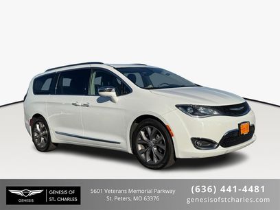 Used 2019 Chrysler Pacifica Limited