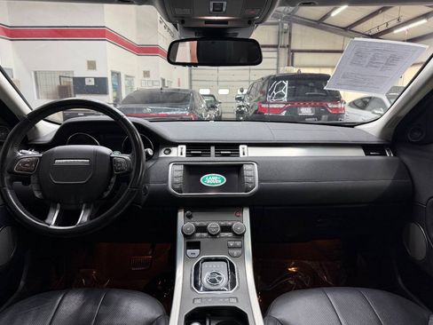 Used 2017 Land Rover Range Rover Evoque SE AWD/4WD image 20