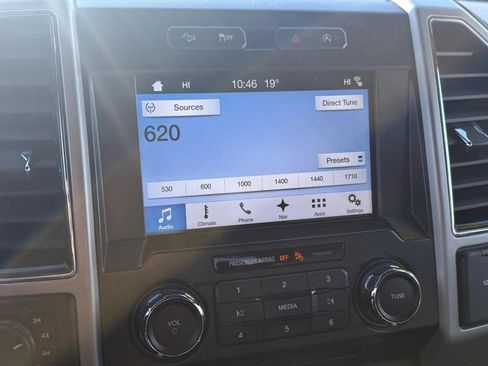 Used 2018 Ford F150 Lariat image 19