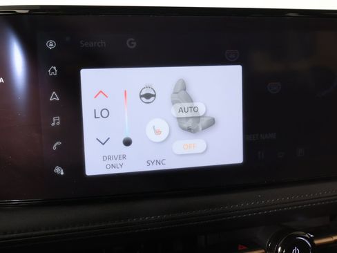 Used 2023 Nissan Ariya FWD image 8