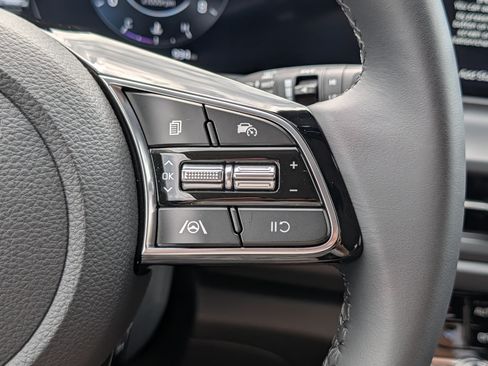 Certified 2024 Kia Seltos EX AWD/4WD image 30