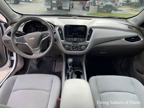 Used 2021 Chevrolet Malibu LS image 13