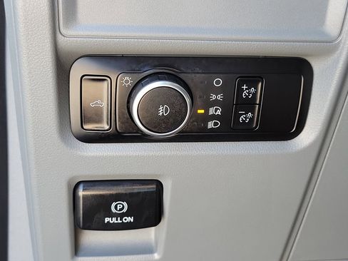 Used 2024 Ford F150 XLT w/ Mobile Office Package image 30