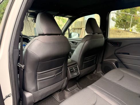 Certified 2026 Subaru Forester Premium AWD/4WD image 12