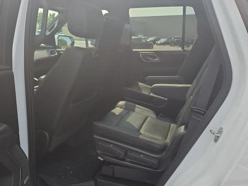 Used 2021 Chevrolet Tahoe RST w/ Luxury Package AWD/4WD image 6