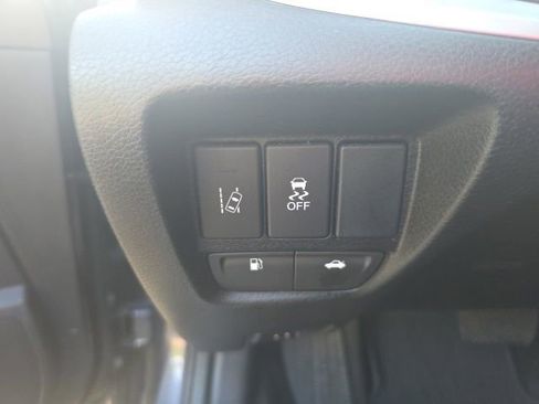 Used 2017 Acura TLX V6 w/ Technology Package FWD image 33