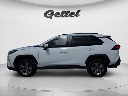 Used 2024 Toyota RAV4 XLE FWD image 8