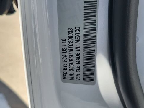 New 2026 RAM 2500 Tradesman AWD/4WD image 29
