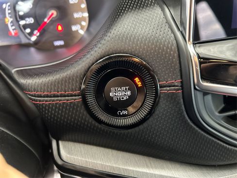 Used 2025 Jeep Compass Trailhawk AWD/4WD image 28