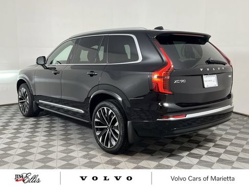 New 2026 Volvo XC90 B5 Core w/ Protection Package image 6