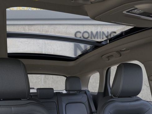 New 2026 Lincoln Corsair Reserve image 22