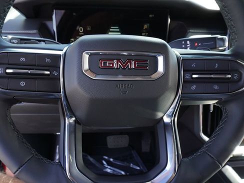 New 2025 GMC Acadia Elevation image 18