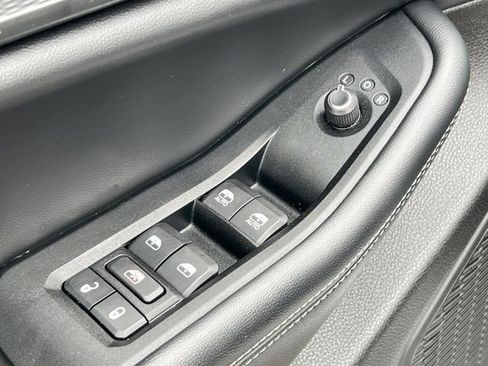 Used 2024 Jeep Grand Cherokee Altitude AWD/4WD image 14