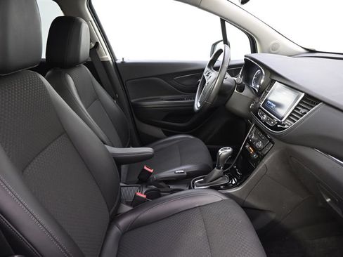 Used 2018 Buick Encore Preferred AWD/4WD image 16