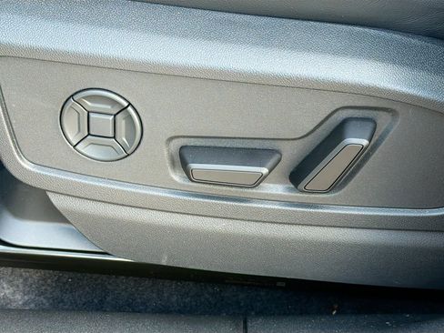 New 2025 Audi Q5 Premium Plus image 25