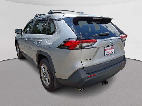 Used 2024 Toyota RAV4 XLE w/ Convenience Package AWD/4WD image 8