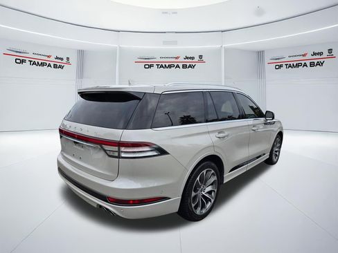 Used 2020 Lincoln Aviator Grand Touring w/ Equipment Group 301A AWD/4WD image 6