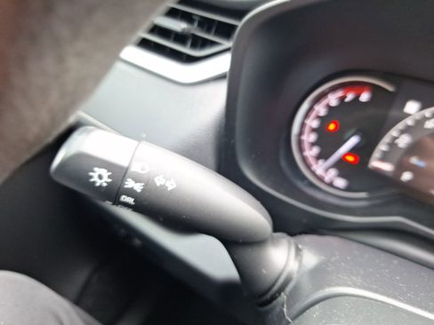 Used 2023 Toyota RAV4 LE image 23