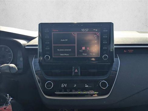 Used 2020 Toyota Corolla LE image 9