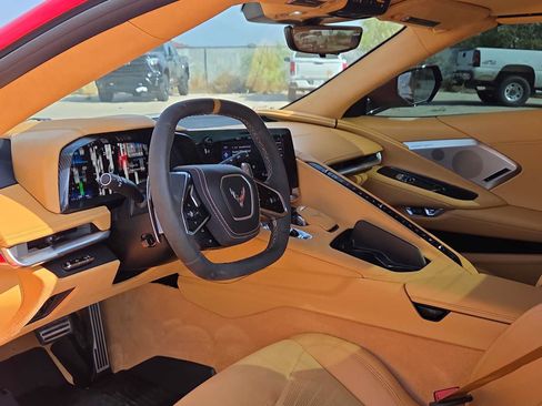 Used 2022 Chevrolet Corvette Stingray Premium Conv w/ Z51 Performance Package RWD image 10