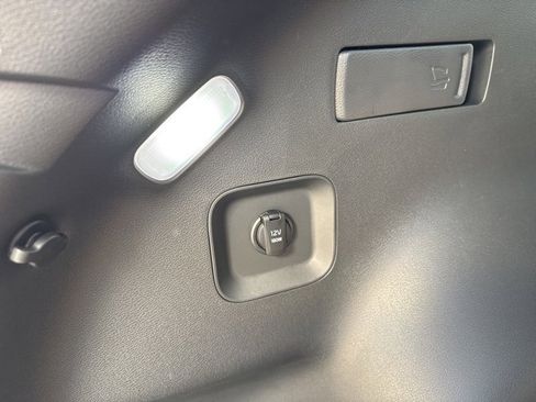 New 2026 Kia Sportage EX w/ EX Panorama Roof Package image 11