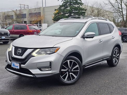 Used 2018 Nissan Rogue SL w/ Premium Package image 1