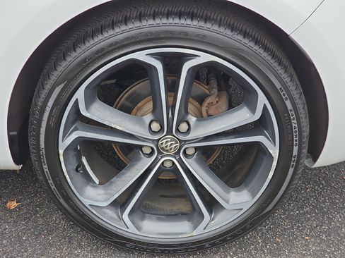 Used 2016 Buick Cascada Premium image 33