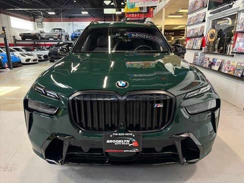 Used 2024 BMW X7 M60i w/ M Sport Professional Package AWD/4WD image 3