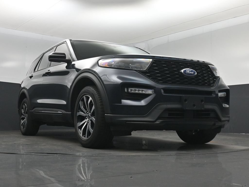Used 2022 Ford Explorer ST AWD/4WD image 32