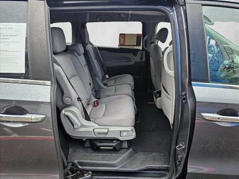 Used 2021 Honda Odyssey EX image 11