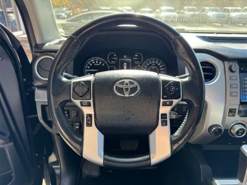 Used 2018 Toyota Tundra Platinum image 24