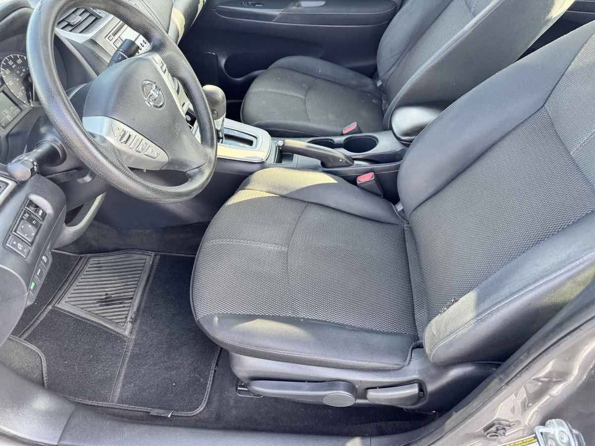 Used 2015 Nissan Sentra S FWD image 32
