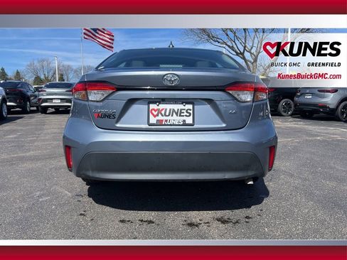 Used 2024 Toyota Corolla LE image 7