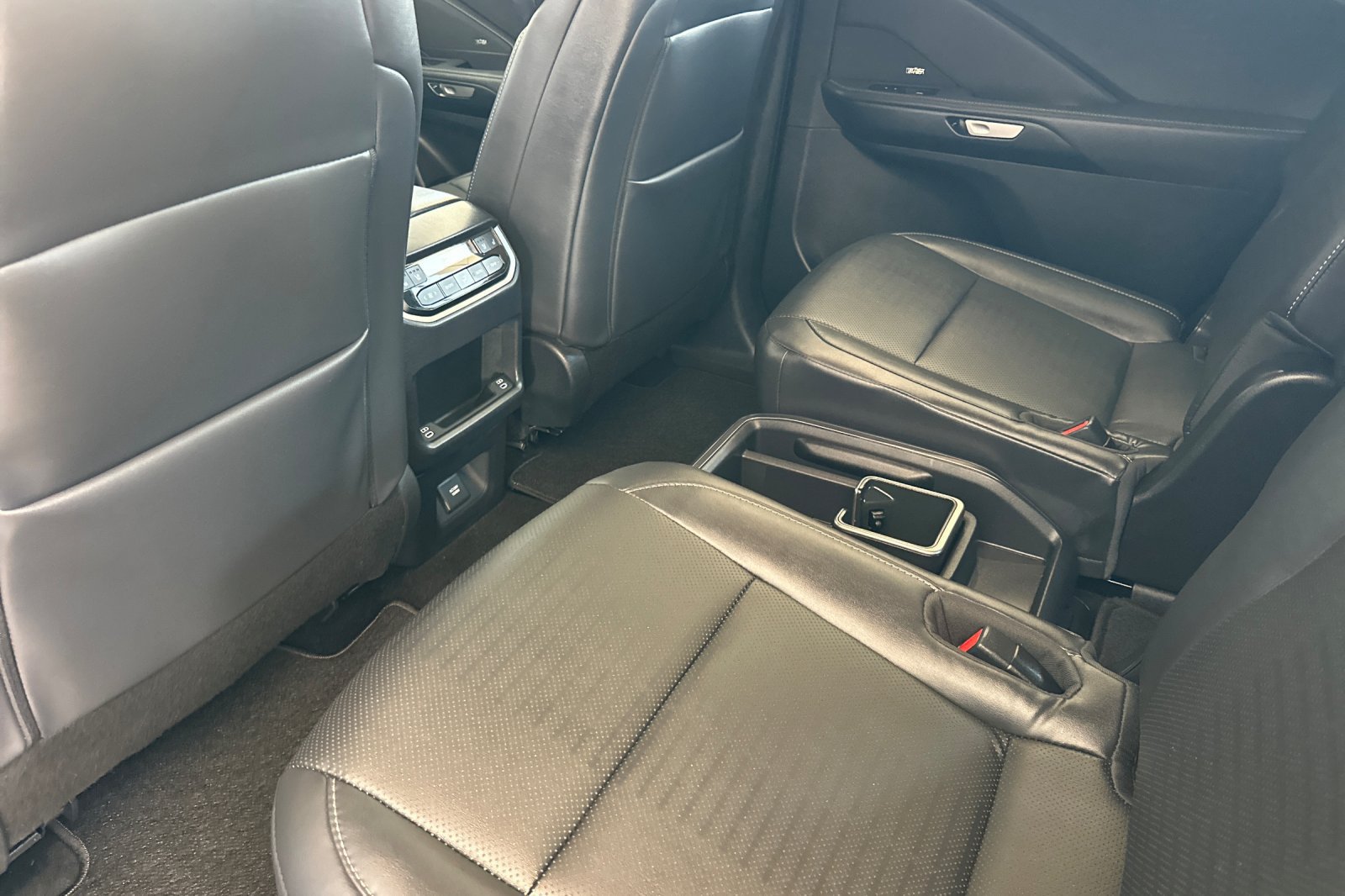 Certified 2025 Lexus TX 500h AWD image 9