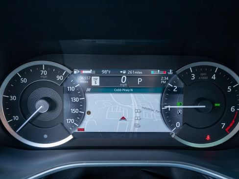 Used 2023 Jaguar F-PACE S AWD/4WD image 33
