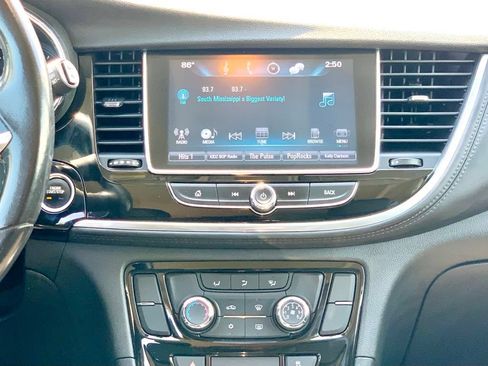 Used 2021 Buick Encore Preferred FWD image 15