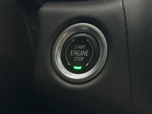 Used 2021 Chevrolet Tahoe RST w/ Luxury Package image 26