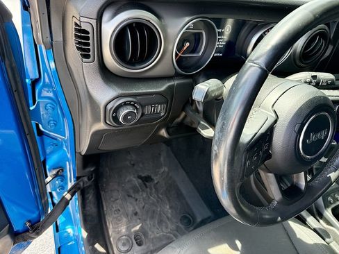 Used 2022 Jeep Wrangler Unlimited Sport AWD/4WD image 10