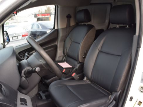 Used 2021 Nissan NV200 S w/ Back Door Glass Package image 9