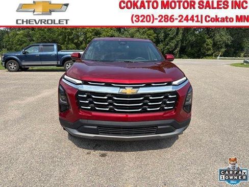 Used 2026 Chevrolet Equinox LT w/ Convenience Package II AWD/4WD image 2