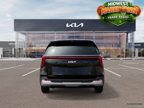 New 2026 Kia Carnival EX image 5