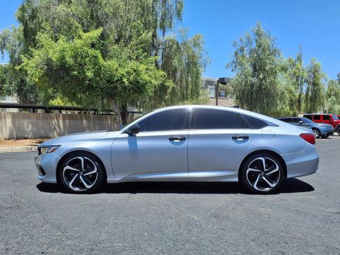 Used 2022 Honda Accord Sport image 8
