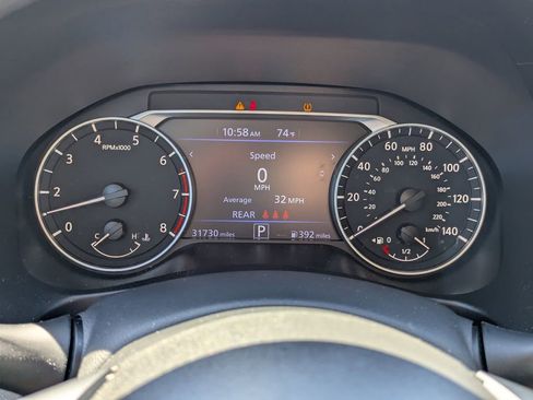 Used 2025 Nissan Altima 2.5 SV FWD image 14