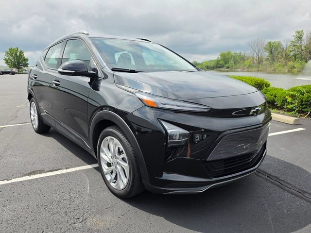 Used 2023 Chevrolet Bolt EUV LT FWD image 17